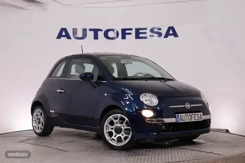 Usado Fiat 500 Lounge 95 CV (69 kW) 2015 Azul Utilitario