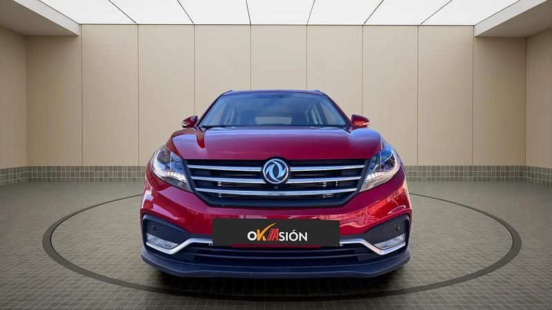 Nuevo DFSK 580 149 CV (109 kW) 2025 Rojo SUV