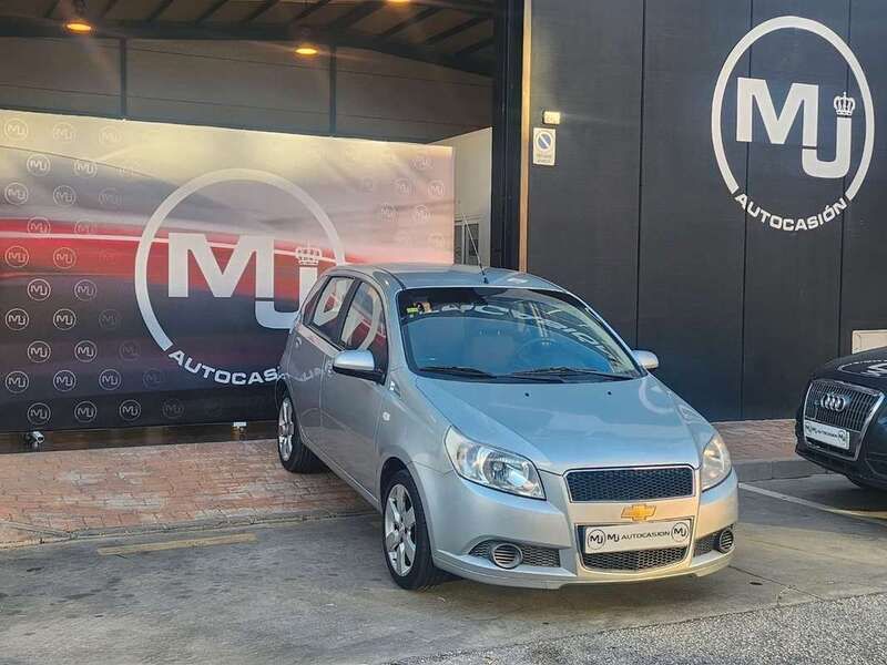 Gris Usado 2012 Chevrolet Aveo LS Berlina | 4499 € (Precio justo) - Imagen 1/4