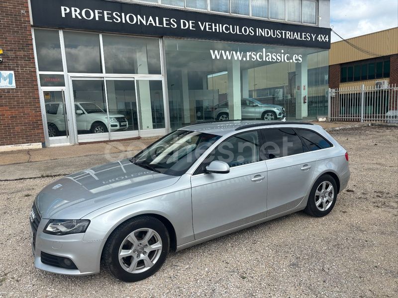 Gris / plata Usado 2011 Audi A4 Familiar | 10.000 € (Precio justo) - Imagen 1/4