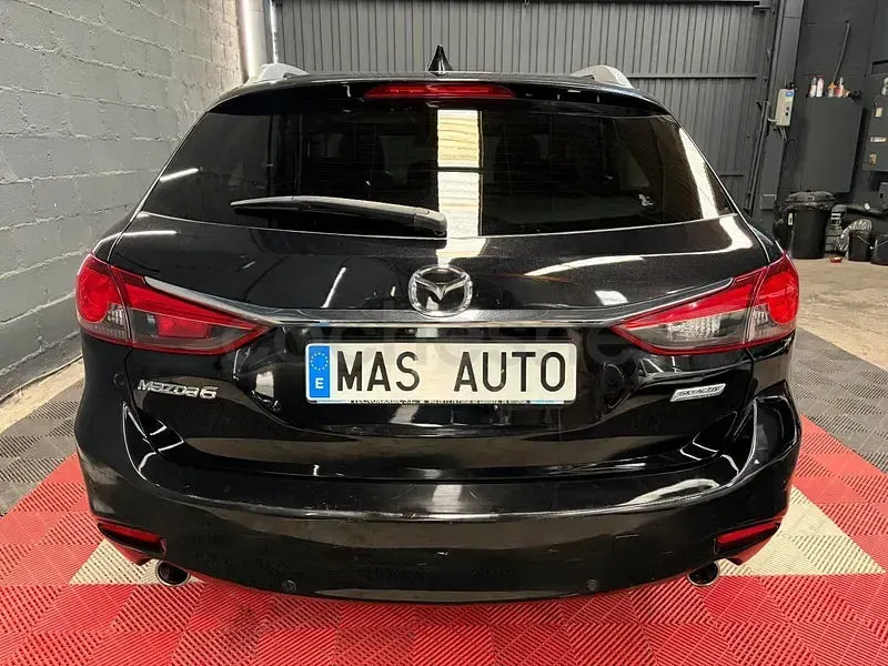 Usado Mazda 6 Style 150 CV (110 kW) 2013 Blanco Familiar
