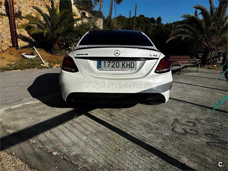 Usado Mercedes C43 AMG 367 CV (269 kW) 2018 Blanco Berlina