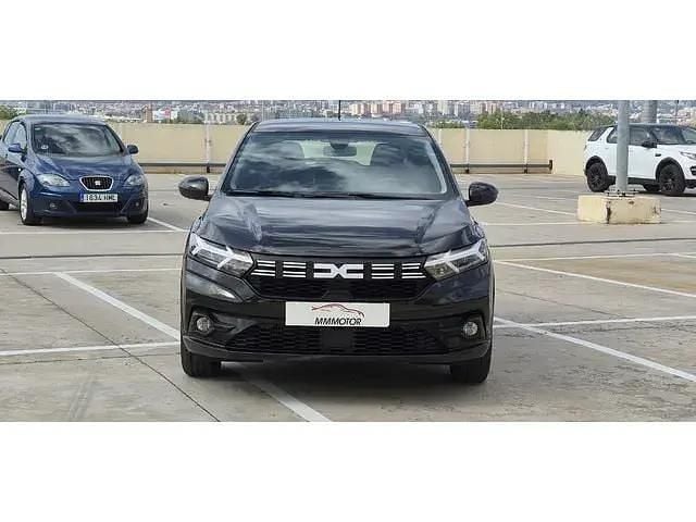 Begagnad Dacia Sandero Expression 91 HK (66 kW) 2023 Svart Halvkombi
