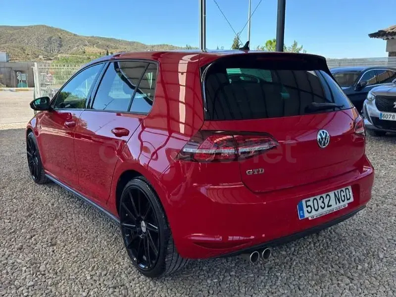 Usado VW Golf VII GTD 184 CV (135 kW) 2016 Rojo Berlina
