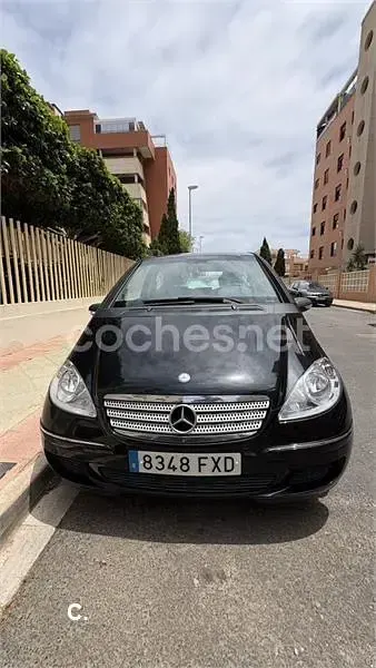 Usado Mercedes A160 82 CV (60 kW) 2007 Negro Berlina