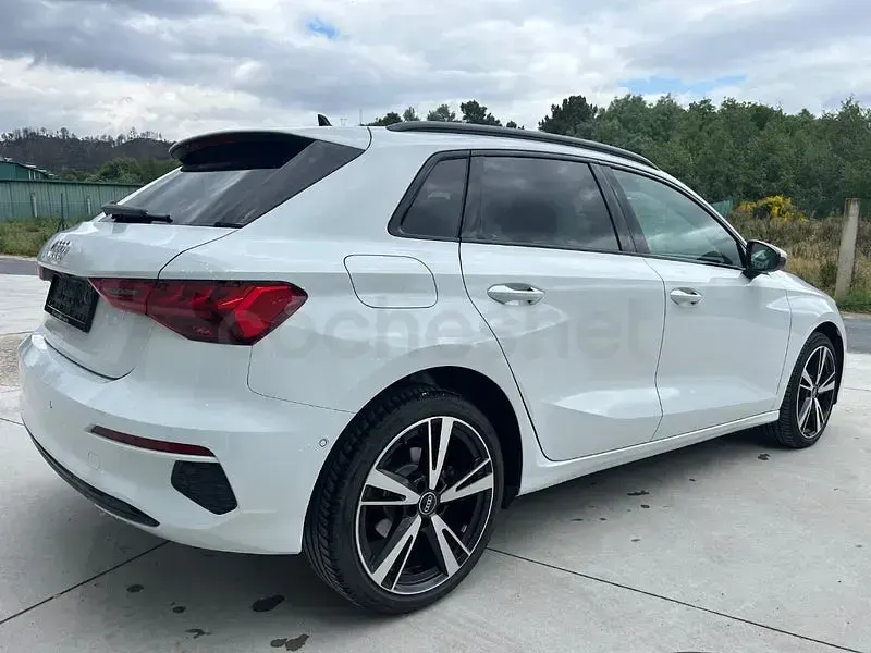 Usado Audi A3 S-Line 204 CV (150 kW) 2022 Blanco Berlina