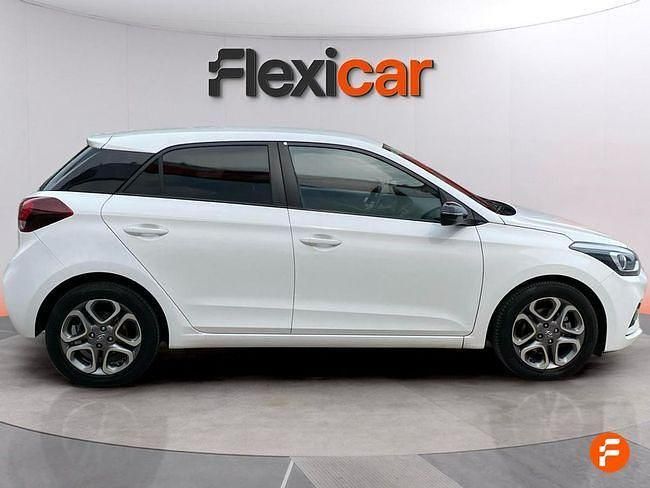 Usado Hyundai i20 Active 100 CV (73 kW) 2019 Blanco Berlina