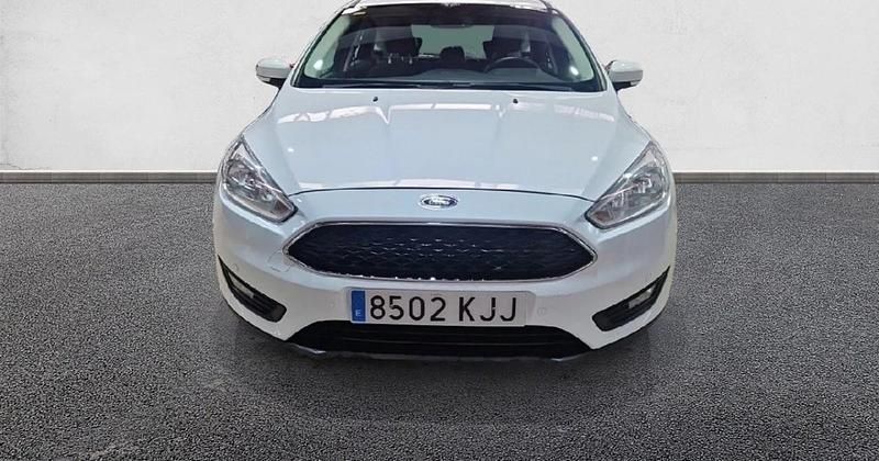 Usado Ford Focus Trend+ 120 CV (88 kW) 2018
