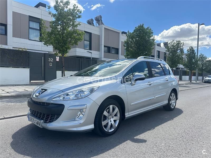 Usado Peugeot 308 SW Sport 120 CV (88 kW) 2009 Gris / plata Familiar