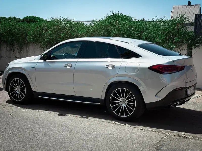 Usado Mercedes GLE350 de 320 CV (235 kW) 2020 Gris / plata SUV