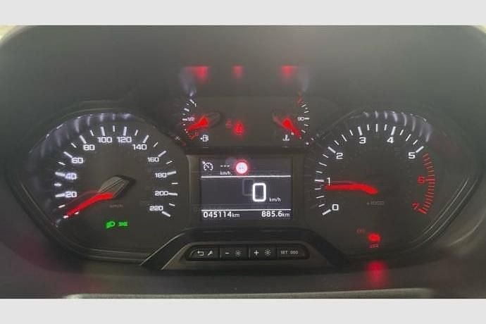 Usado Peugeot Rifter Business-Line 100 CV (73 kW) 2023 Monovolumen