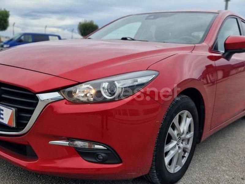Rojo Usado 2018 Mazda 3 Berlina | 14.999 € (Precio justo) - Imagen 1/4