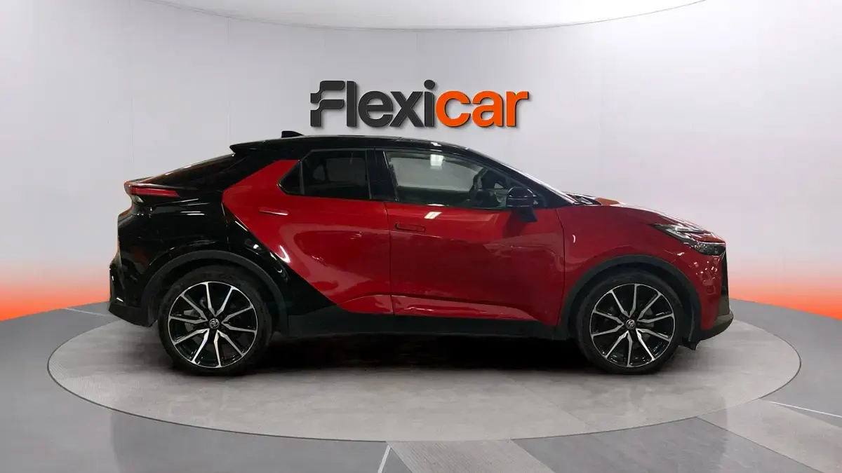 Usado Toyota C-HR Edition 196 CV (144 kW) 2024 Rojo SUV