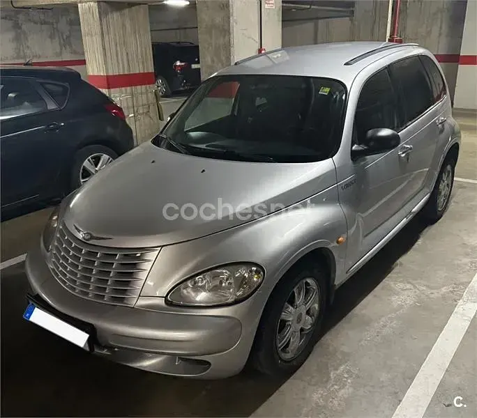 Usado Chrysler PT Cruiser Limited 121 CV (88 kW) 2003 Gris / plata Monovolumen