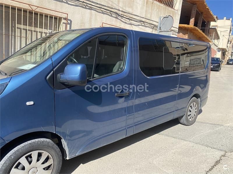 Usado Opel Vivaro 120 CV (88 kW) 2019 Azul Monovolumen