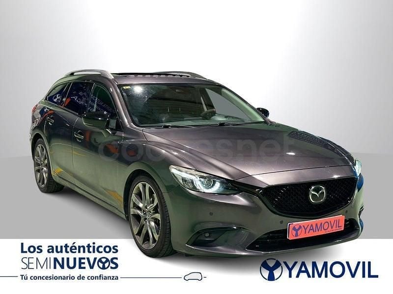 Usado Mazda 6 Luxury 175 CV (128 kW) 2018 Gris / plata Familiar