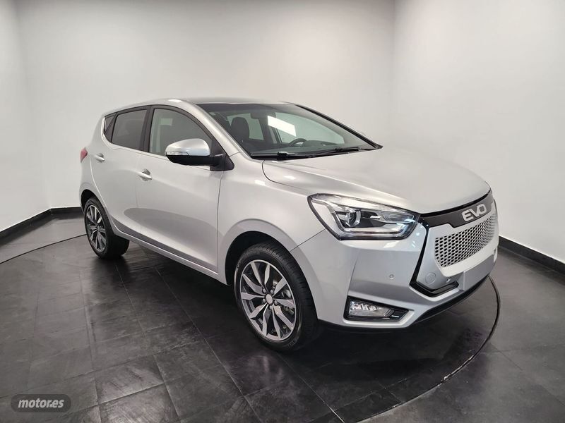 Usado EVO Evo 3 83 kW (113 CV) 2023 Gris SUV