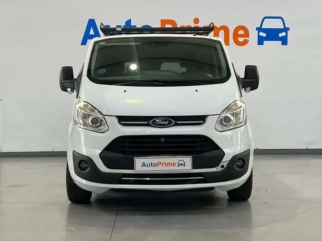 Usado Ford Transit Custom Trend 105 CV (77 kW) 2017 Blanco Familiar