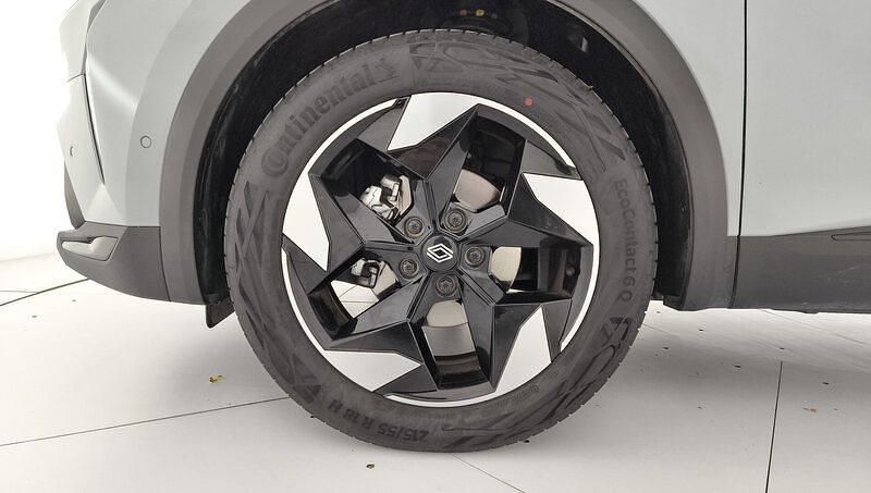 Usado Renault Captur Techno 100 CV (73 kW) 2025 Blanco SUV