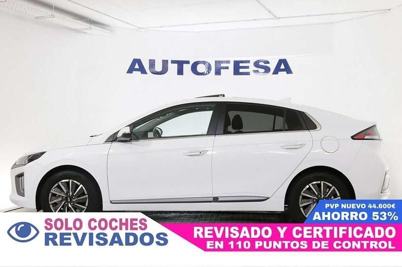 Usado Hyundai Ioniq Style 100 kW (136 CV) 2022 Blanco Utilitario