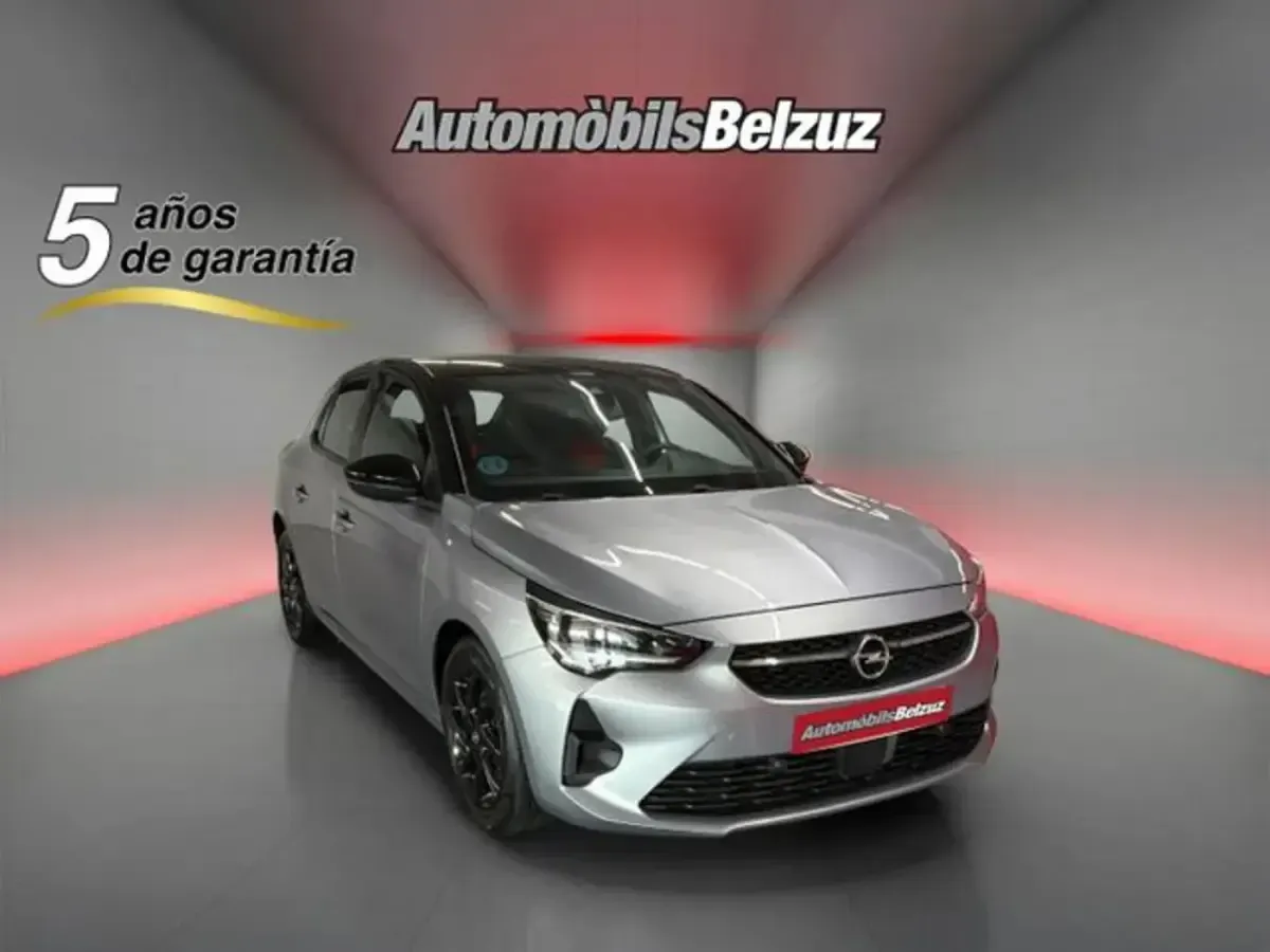Usado Opel Corsa GS Line 101 CV (74 kW) 2022 Gris Utilitario