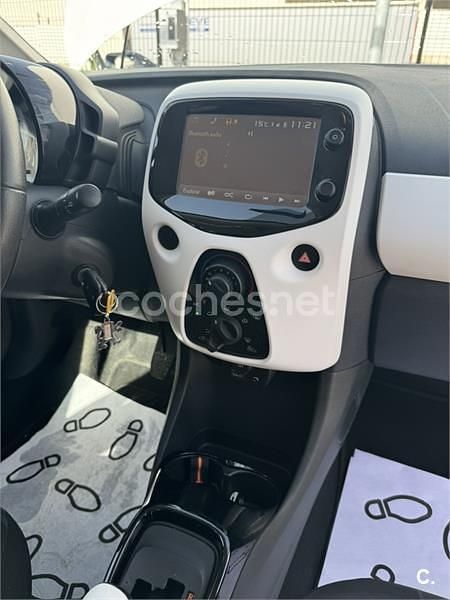 Usado Peugeot 108 69 CV (50 kW) 2015 Blanco Utilitario
