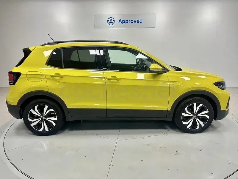 Usado VW T-Cross 116 CV (85 kW) 2024 Amarillo SUV