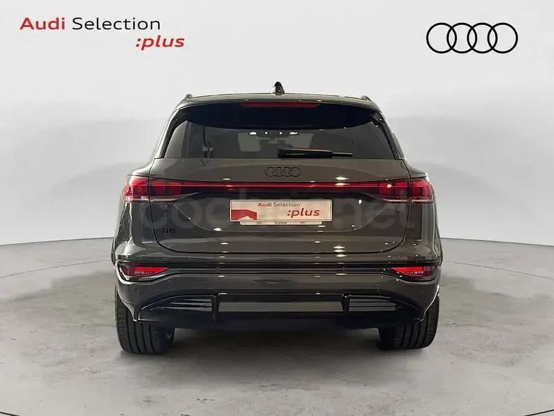 Usado Audi Q6 e-tron Performance 225 kW (306 CV) 2025 Eléctrico SUV