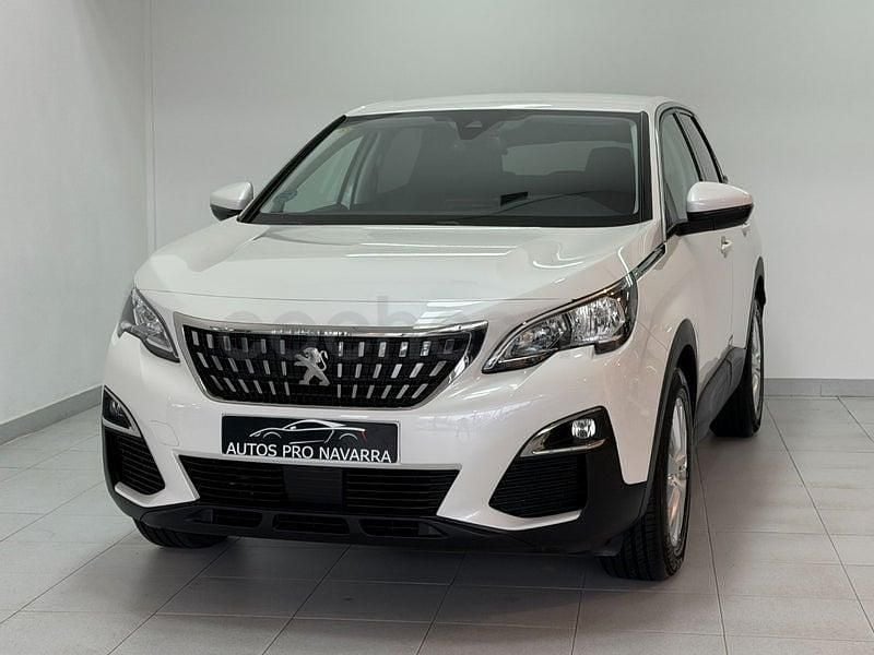 Usado Peugeot 3008 Active 130 CV (95 kW) 2018 Blanco SUV