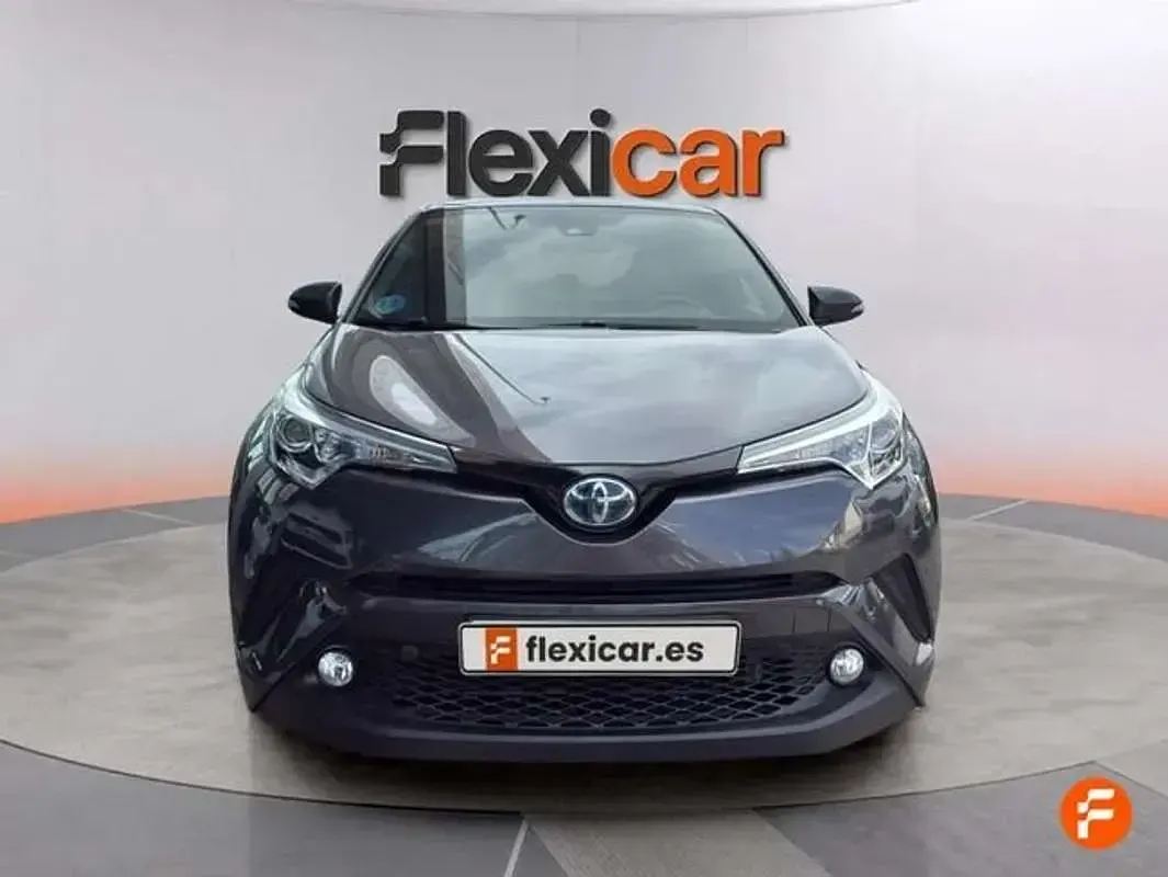 Usado Toyota C-HR Advance 122 CV (89 kW) 2019 Gris SUV