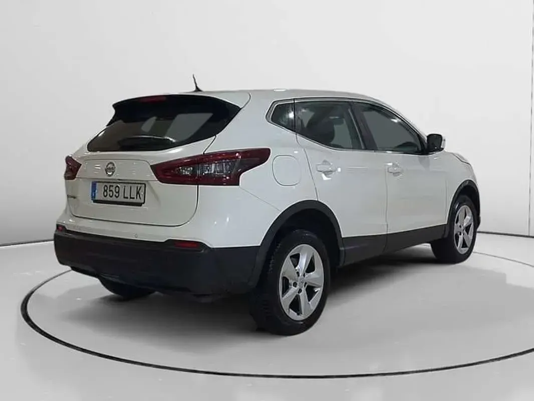 Usado Nissan Qashqai Acenta 116 CV (85 kW) 2020 Blanco SUV