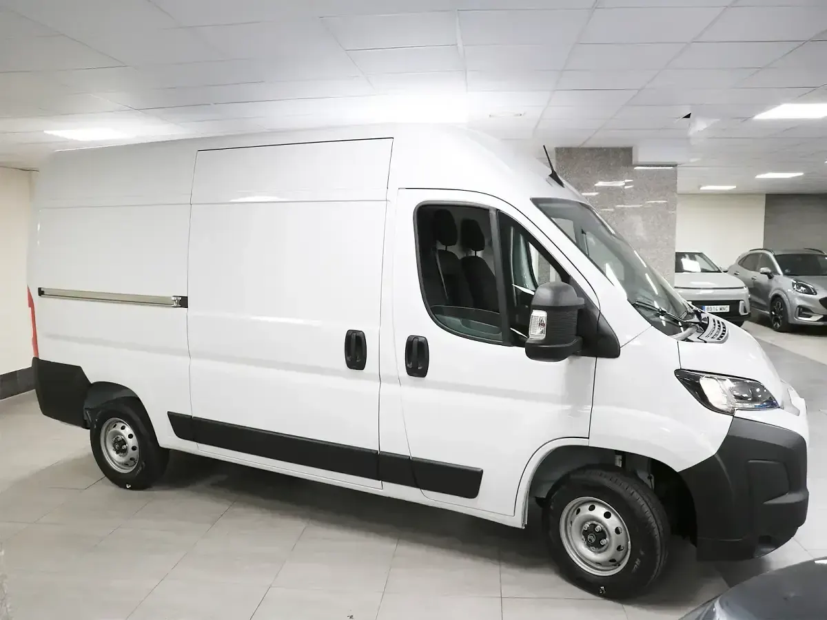 Nuevo Citroën Jumper 140 CV (102 kW) 2025 Blanco Monovolumen