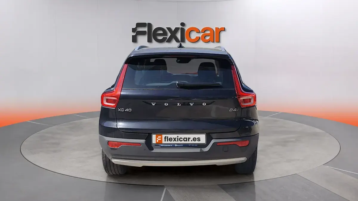 Usado Volvo XC40 Business Edition 190 CV (139 kW) 2020 Negro SUV