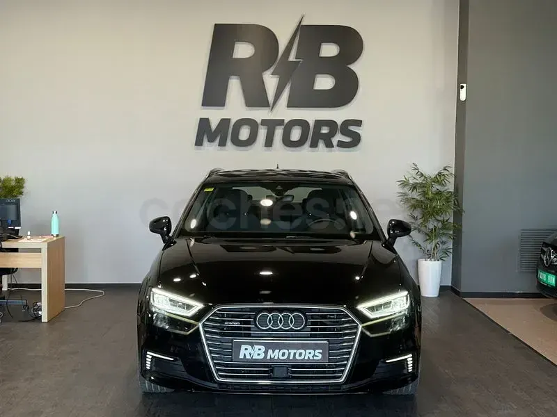 Usado Audi e-tron Advanced 204 CV (150 kW) 2020 Negro SUV