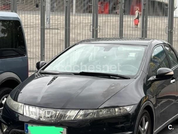 Negro Usado 2006 Honda Civic Sport Berlina | 5700 € (Precio justo) - Imagen 1/4