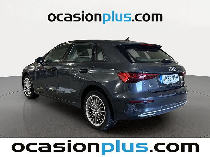 Usado Audi A3 Sportback Advanced Plus 116 CV (85 kW) 2024 Gris Utilitario