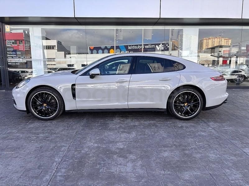 Usado Porsche Panamera 4S 440 CV (323 kW) 2018 Gris / plata Berlina