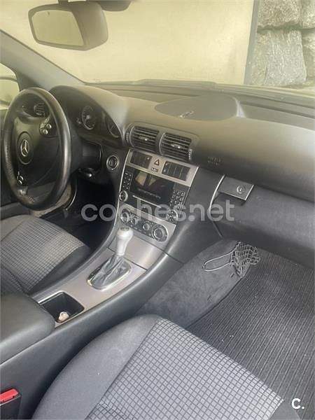 Usado Mercedes C180 Sport Edition 143 CV (105 kW) 2007 Beige Berlina