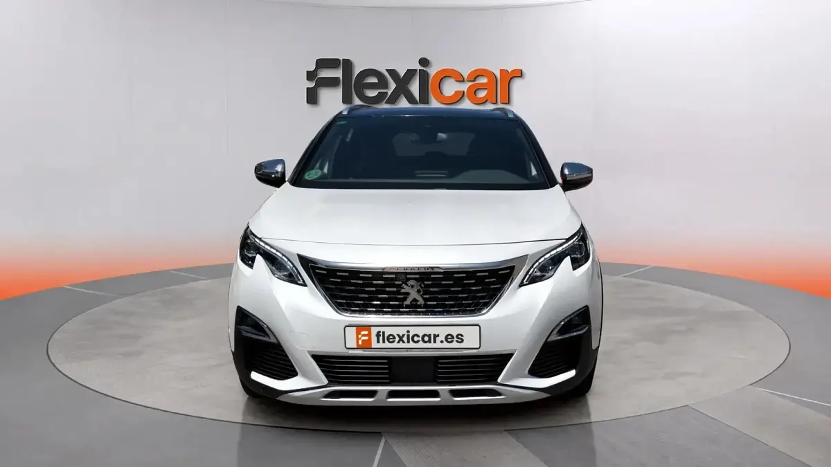 Usado Peugeot 5008 GT-line 180 CV (132 kW) 2018 Blanco SUV