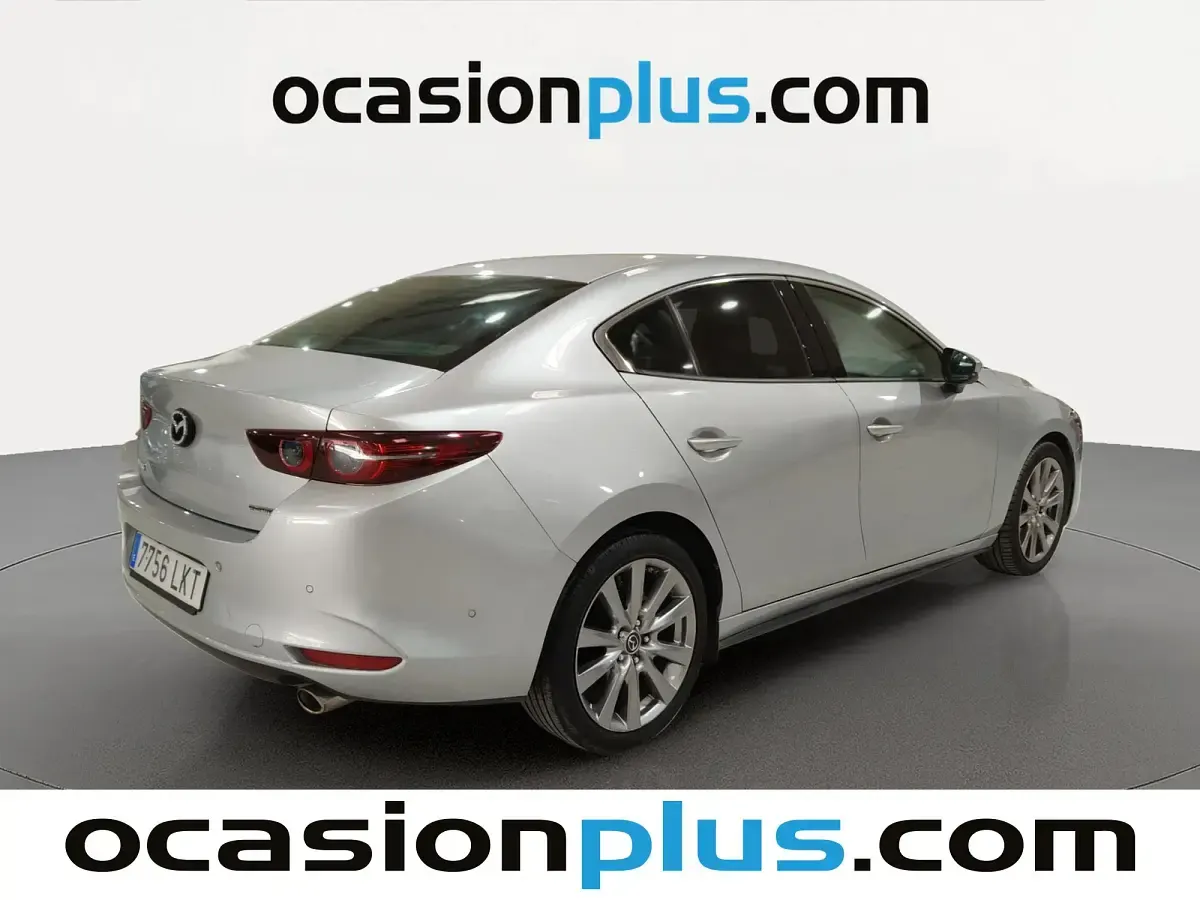 Käytetty Mazda 3 122 HP (89 kW) 2020 Hopea Sedan