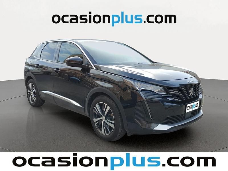 Usado Peugeot 3008 Allure 300 CV (220 kW) 2023 Negro SUV