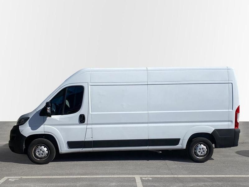 Usado Peugeot Boxer S 140 CV (102 kW) 2025 Banquise blanco sólido Van