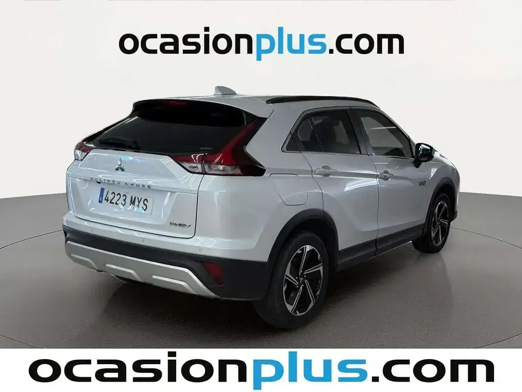 Usado Mitsubishi Eclipse Cross 188 CV (138 kW) 2025 Blanco SUV