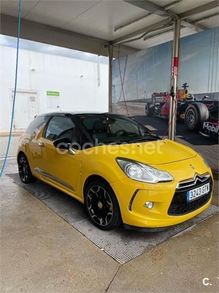 Amarillo Usado 2010 Citroën DS3 Berlina | 5400 € (Super precio) - Imagen 1/4