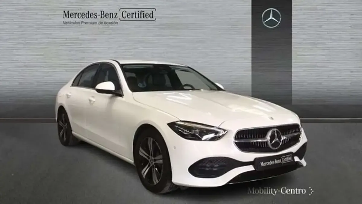 Usado Mercedes C200 165 CV (121 kW) 2025 Blanco Berlina