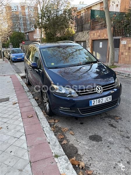 Usado VW Sharan Sport 177 CV (130 kW) 2015 Azul Monovolumen