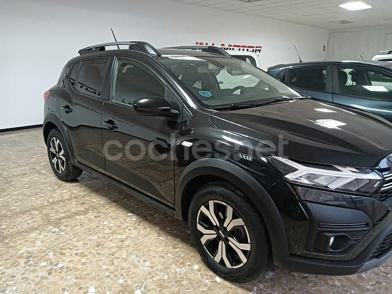 Negro Usado 2024 Dacia Sandero Extreme Berlina | 15.490 € (Precio justo) - Imagen 1/4