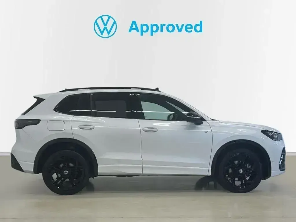Usado VW Tiguan R-line 193 CV (141 kW) 2024 Blanco SUV