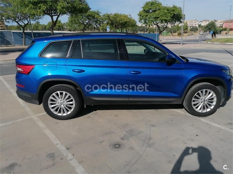 Azul Usado 2021 Skoda Kodiaq Ambition SUV | 26.000 € (Precio justo) - Imagen 1/4