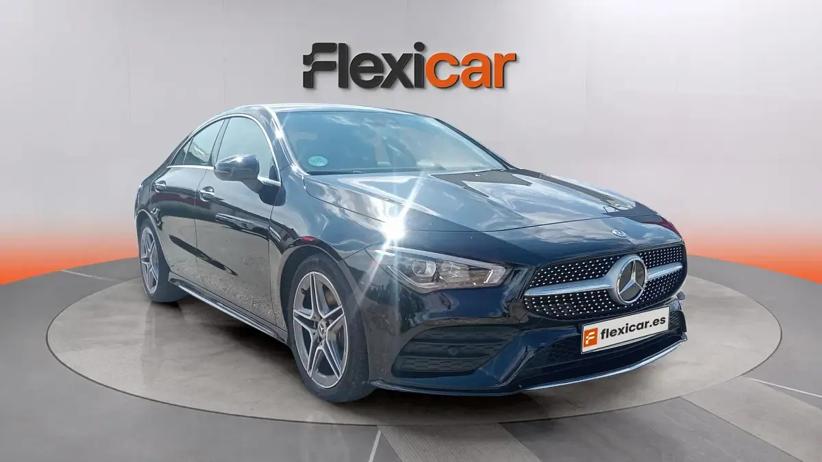 Usado Mercedes CLA200 163 CV (119 kW) 2020 Negro Berlina